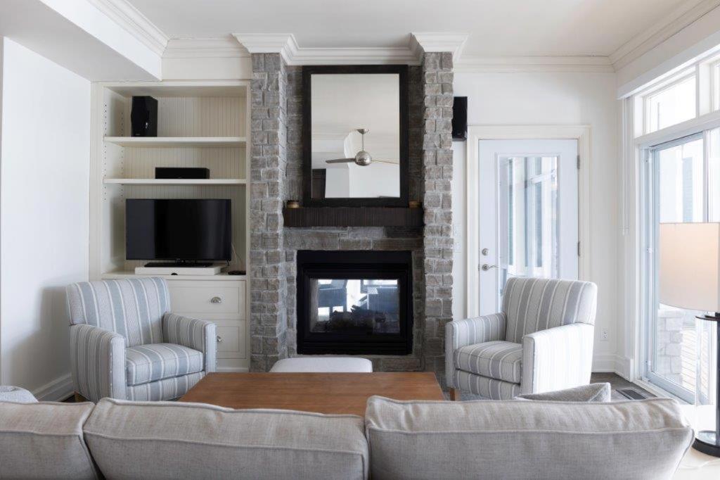 Touchstone Resort Bracebridge Exteriör bild