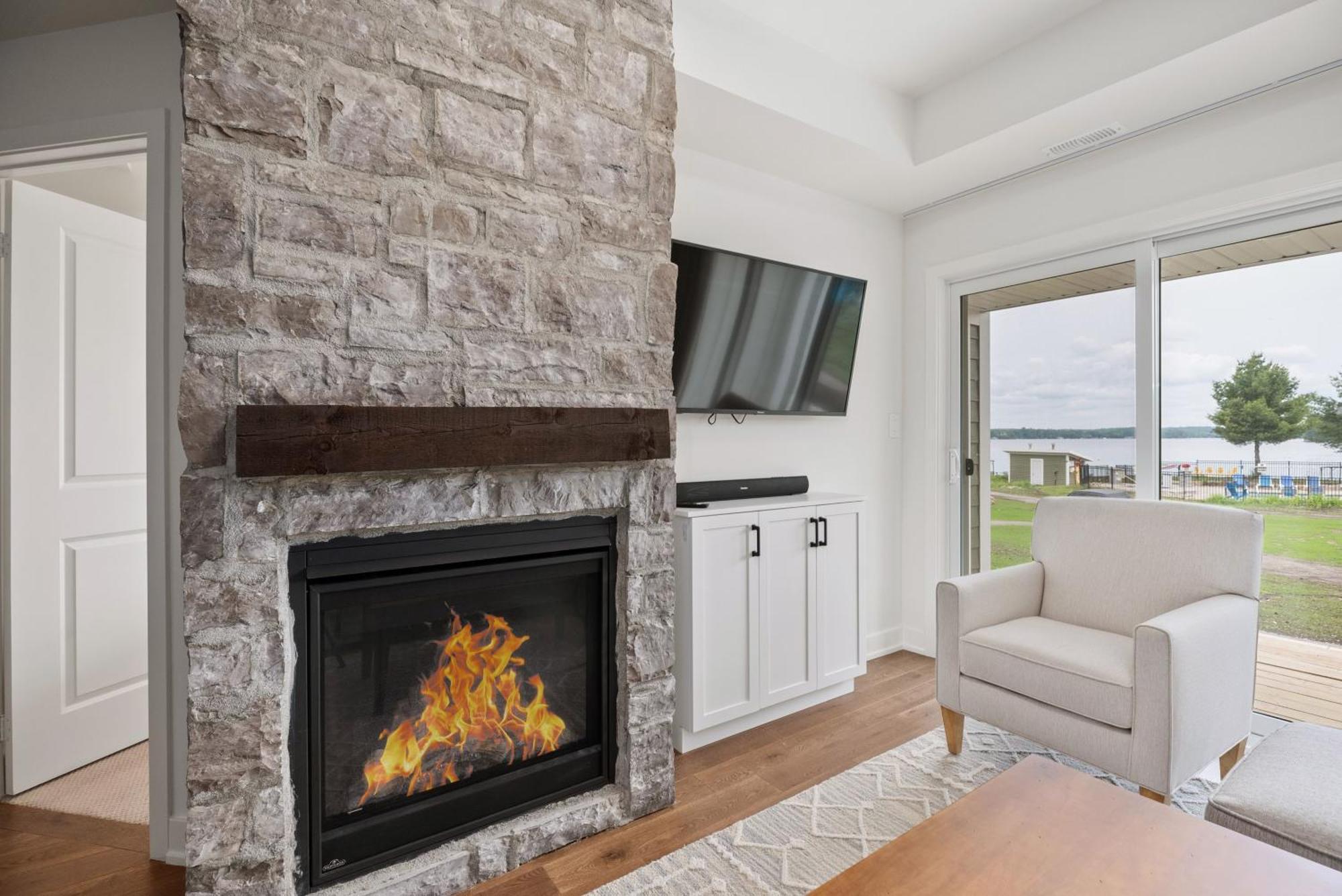 Touchstone Resort Bracebridge Exteriör bild