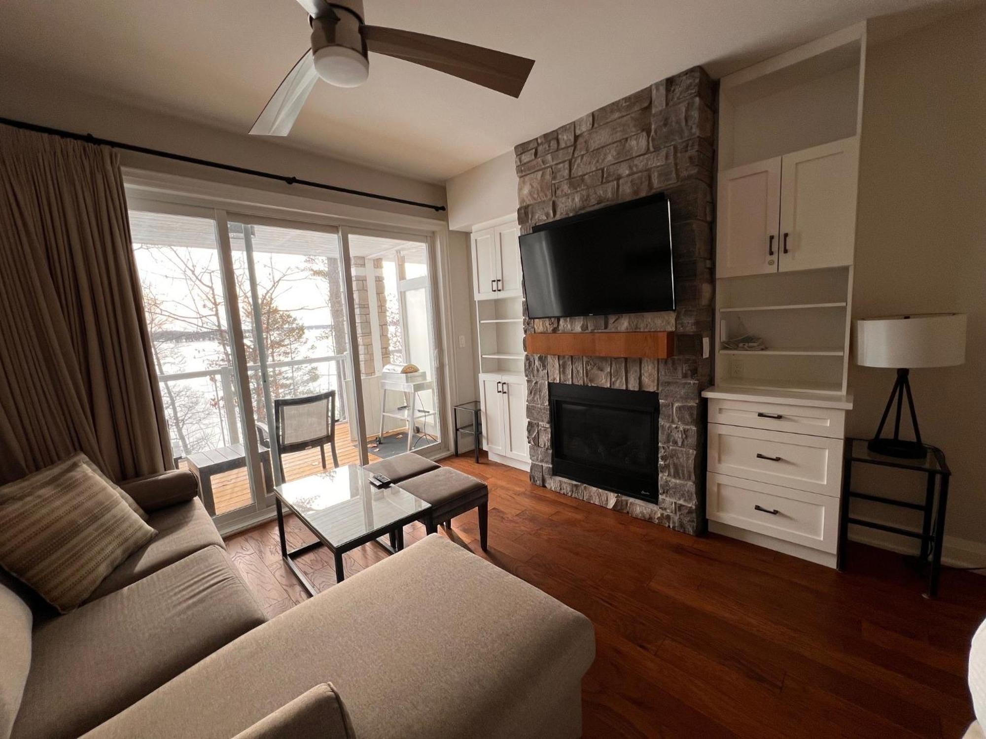 Touchstone Resort Bracebridge Exteriör bild